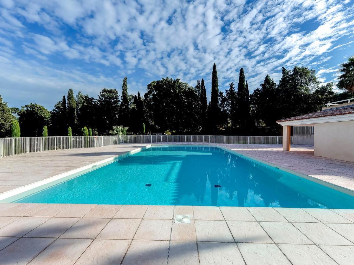 Apartment Le Domaine De La Baie-3 By Interhome Cavalaire-sur-Mer Luaran gambar
